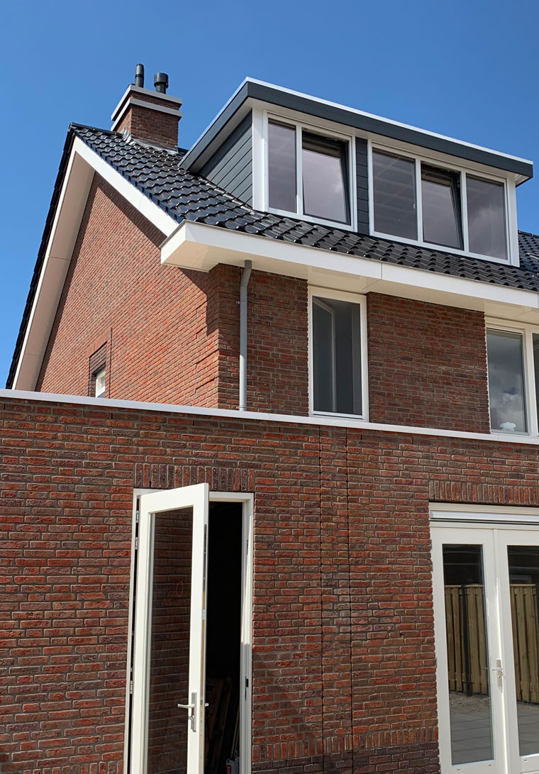 Vraag vrijblijvend een offerte aan voor een dakkapel in Poortugaal Dakkapel offerte voor Poortugaal aanvragen